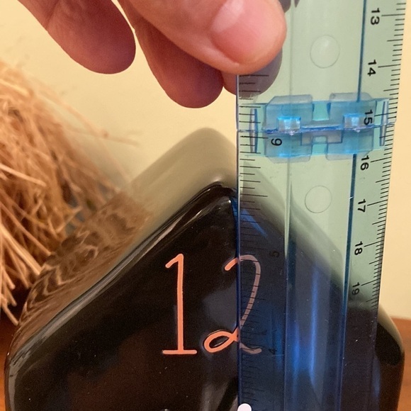 NEW! Rae Dunn BLACK HAUNTED HOUSE TABLETOP HALLOWEEN CLOCK - Picture 7 of 8